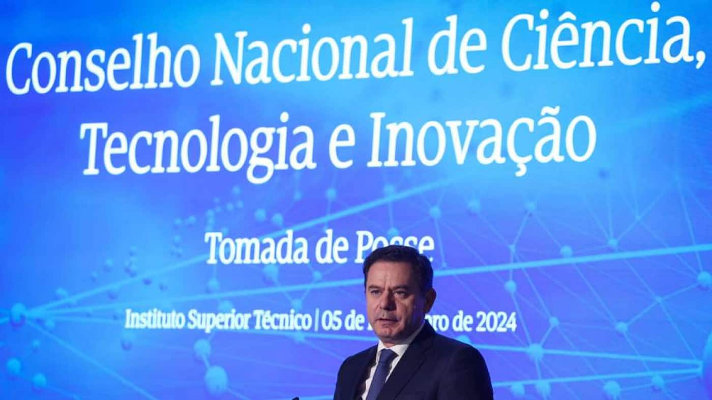 Primeiro-ministro quer ciência “de mãos dadas” com economia e empresas