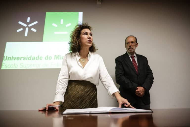 Nova presidente da ESE quer "investir em simulação clínica para diminuir erro em cenários reais"