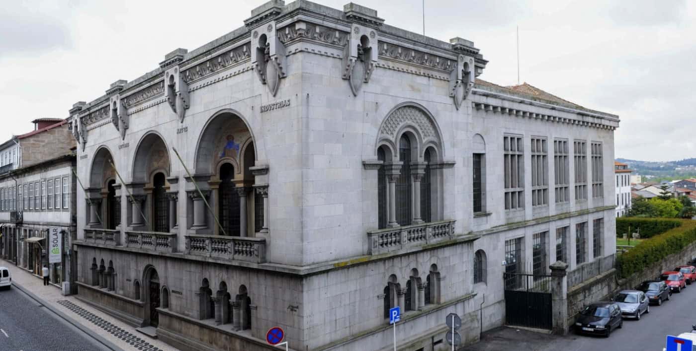 SMS acolhe última sessão de colóquios sobe vida e obra de Catarina de Lencastre