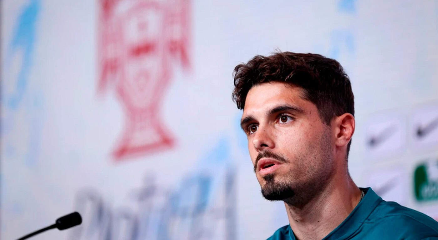 "Somos Portugal e vamos jogar para ganhar". Pedro Neto garante foco total na vitória frente à Polónia