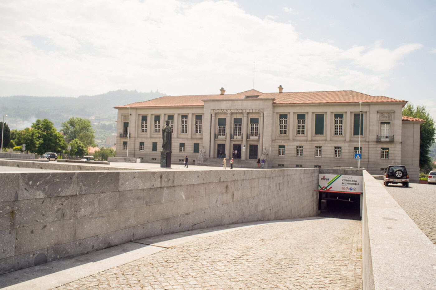 Oposição preocupada com número elevado de avenças no Parque da Mumadona