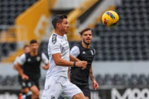 Vitória SC vence Amarante por 4-0 em jogo particular