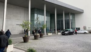 Diretor executivo do SNS diz que hospitais estão a preparar-se para aumento da procura no inverno