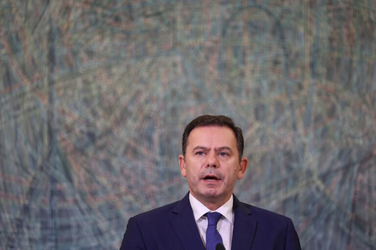 Montenegro anuncia cimeira luso-brasileira em fevereiro e nova visita ao país