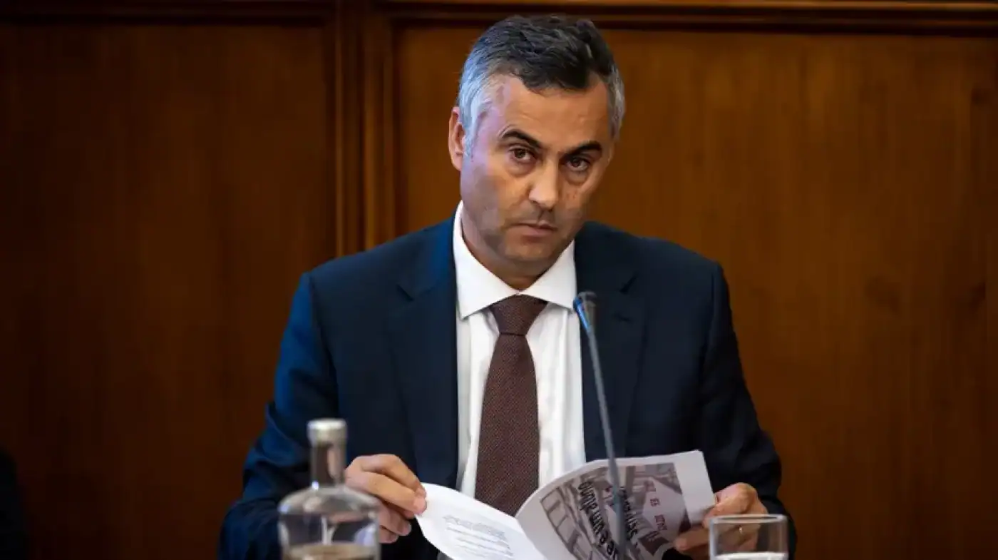 Afinal os docentes que recusem vaga não serão alvo de processo disciplinar