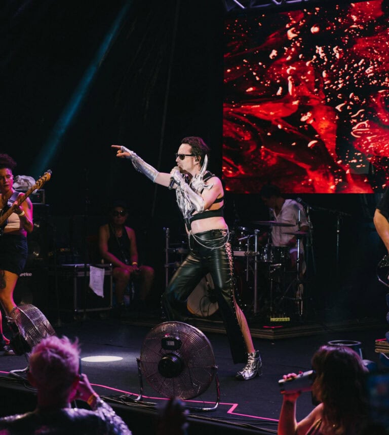 Johnny Hooker no Theatro Circo este sábado