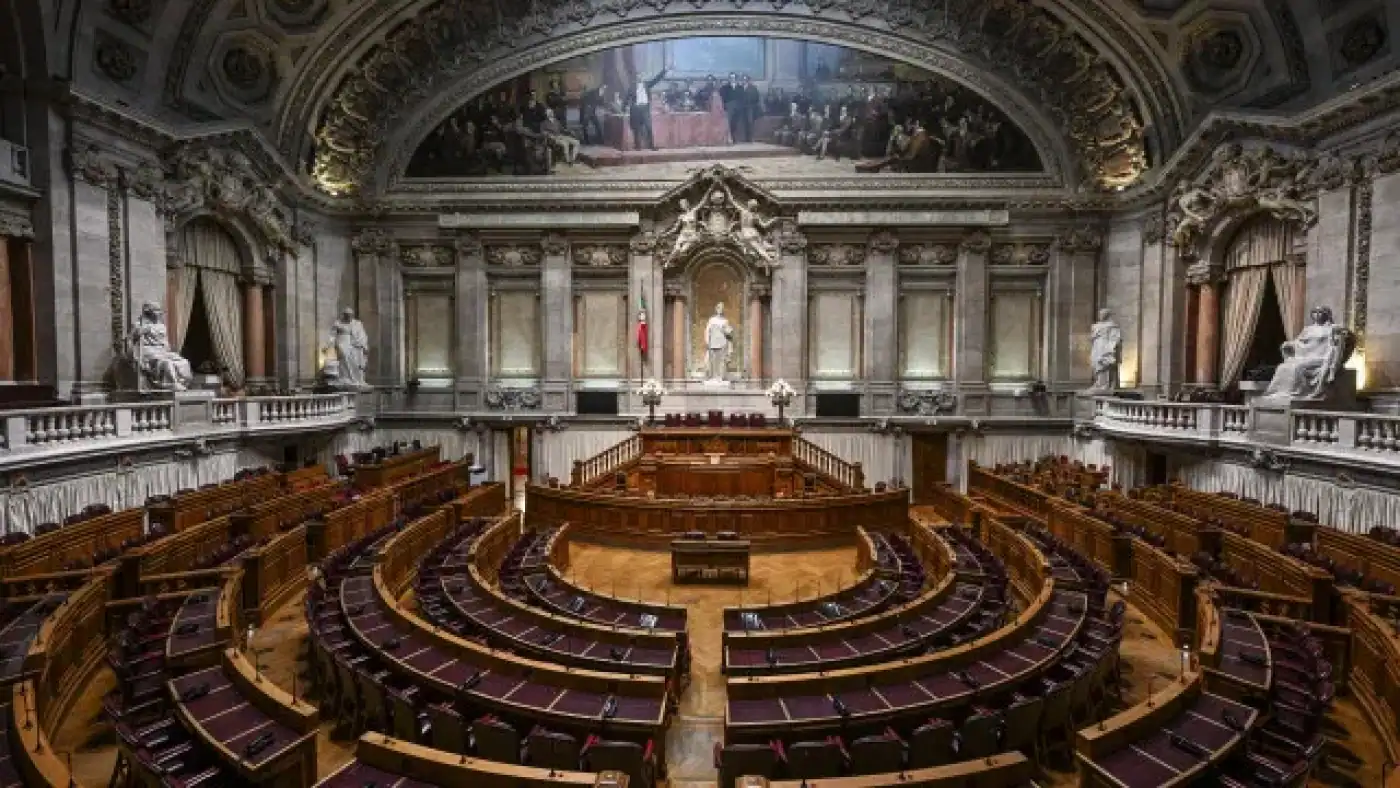 OE2025: Deputados aprovam descida do IRC em 1 ponto percentual