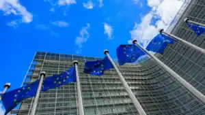 Bruxelas aprova adiantamento de 2,9 mil milhões de euros a Portugal