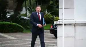 Primeiro-ministro vai falar ao país às 20h00 após reunião com MAI e ministra da Justiça&nbsp;