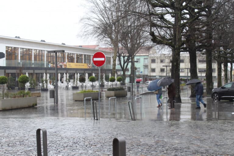 Regresso da chuva coloca Braga sob aviso amarelo esta sexta-feira