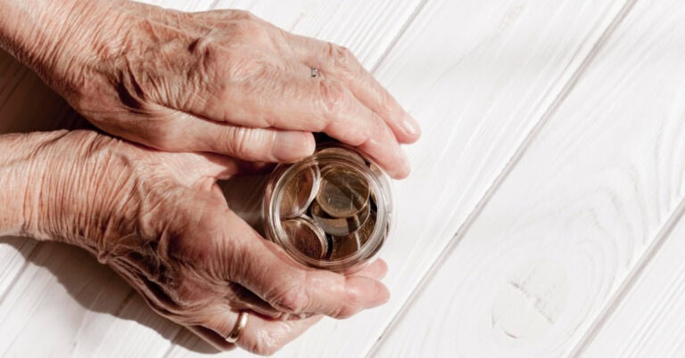 Aumento extraordinário e permanente das pensões aprovado para 2025