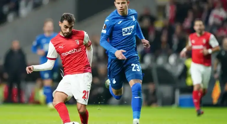 SCB com entrada guerreira bate Hoffenheim em casa por 3-0