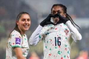 Portugal vence na Chéquia e apura-se para o Europeu feminino