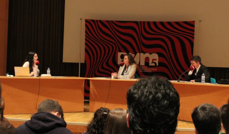 Residências e mobilidade. Quais as prioridades das candidaturas A e L?