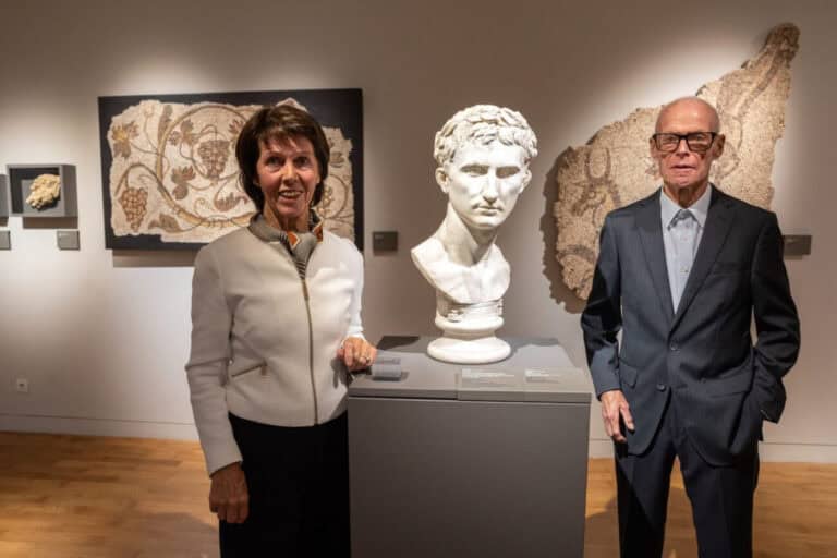 Casal alemão volta a doar obras de arte ao Museu D. Diogo de Sousa&nbsp;