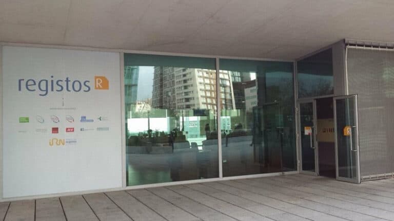 "Assimetrias salariais". Trabalhadores dos Registos e Notariado em greve