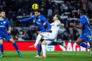 Vitória SC empata 2-2 com o Nacional