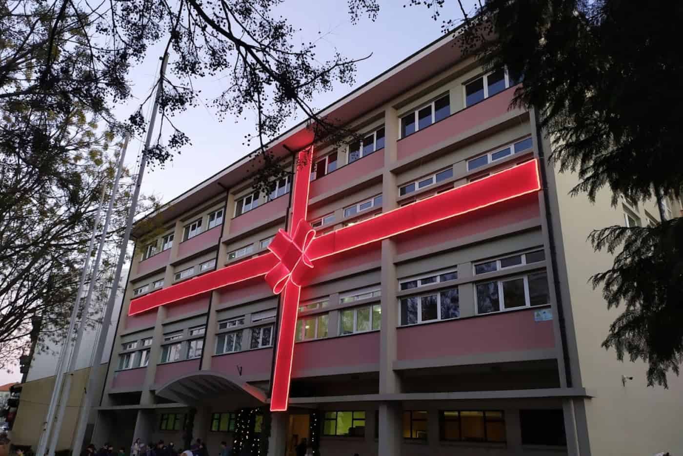 Pais dos alunos do Colégio D. Diogo de Sousa querem reunir com o Arcebispo