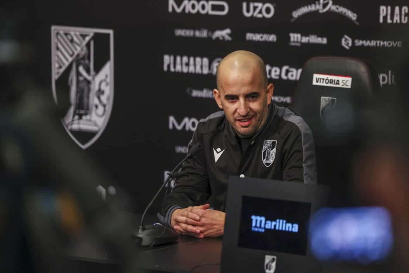 Daniel Sousa estreia-se pelo Vitória SC. "A exigência deste clube passa por ganhar todos os jogos que temos pela frente"