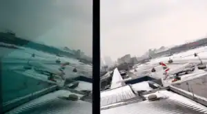 Dezenas de voos cancelados devido à queda de neve no Reino Unido&nbsp;