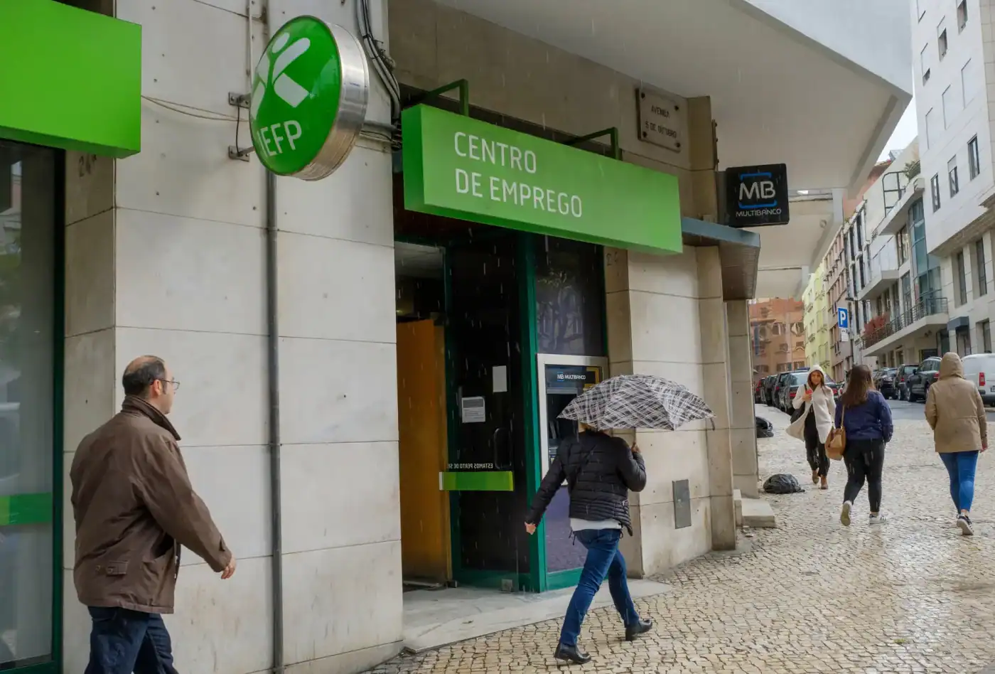 Desemprego sobe para 6,7% em novembro, valor mais alto deste outubro de 2023