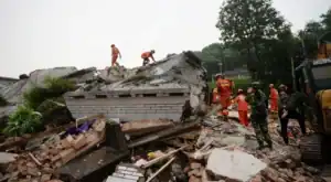 Sismo no Tibete faz dezenas de mortos e feridos&nbsp;