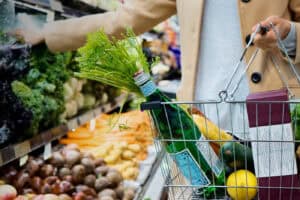 Inflação na Zona Euro termina ano a acelerar 2,4%. Portugal ficou acima da média&nbsp;