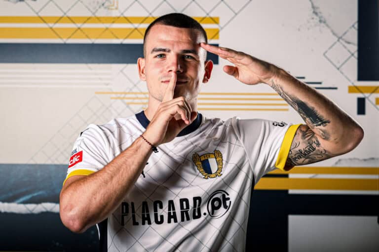 Václav Sejk é o primeiro reforço de inverno do Famalicão