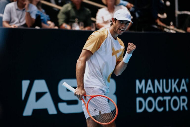 Nuno Borges vence francês Alexandre Muller no Open da Austrália