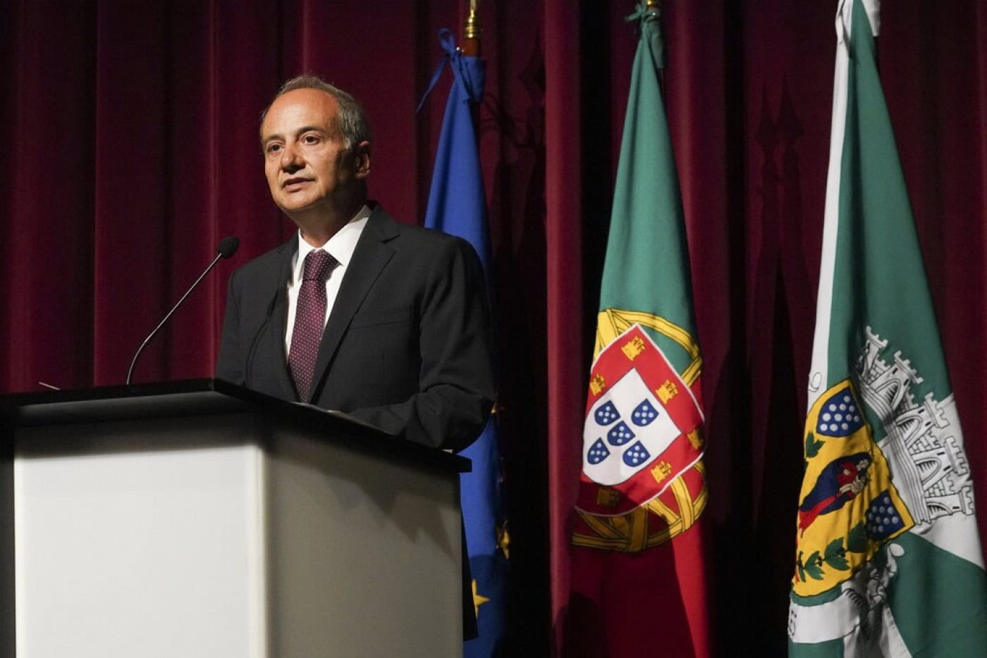 Bragança com "reservas" quanto à possibilidade de Cávado e Ave darem lugar a área metropolitana