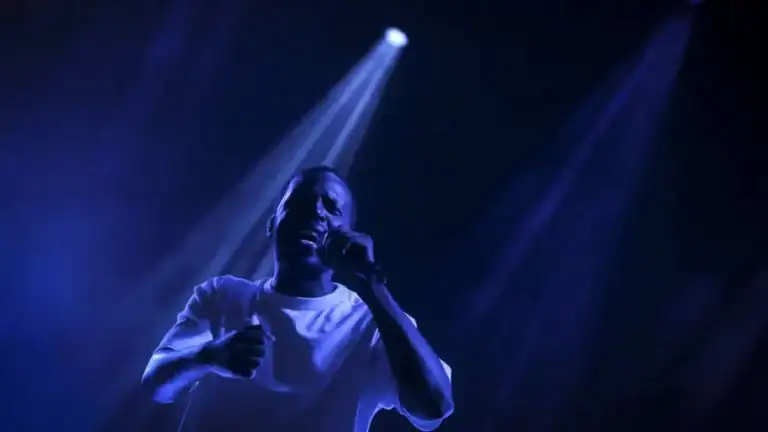 Vodafone Paredes de Coura 2025 anuncia atuação de Dino d’Santiago