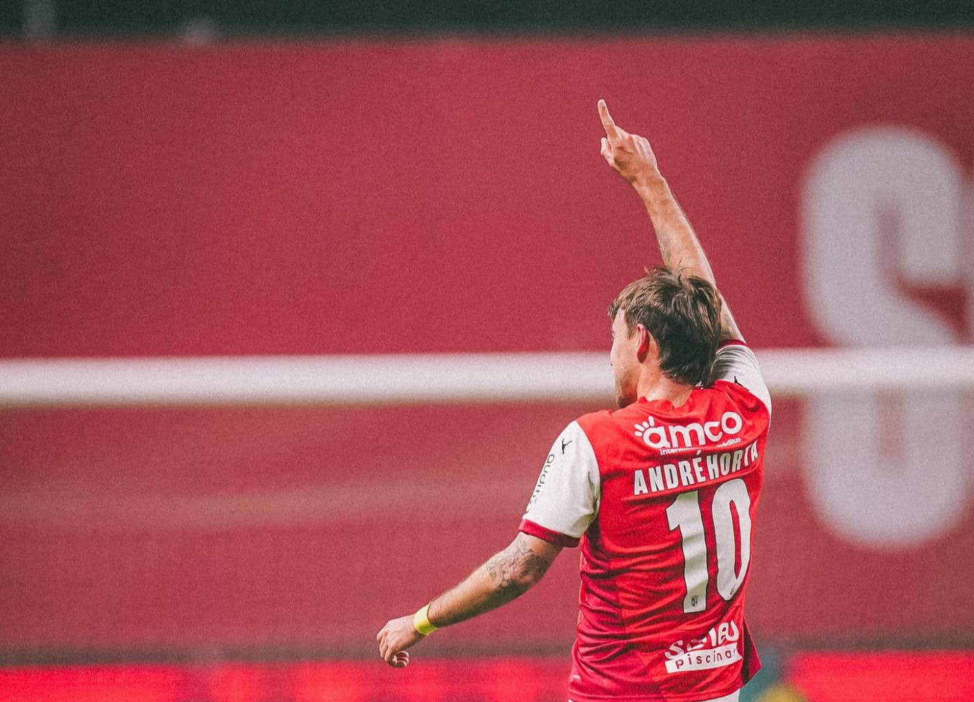 SCB formaliza cedência de André Horta ao Olympiacos