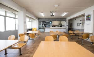 Bar da residência de Santa Tecla está fechado desde dezembro