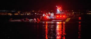 Autoridades confirmam mortes em colisão de avião e helicóptero em Washington&nbsp;