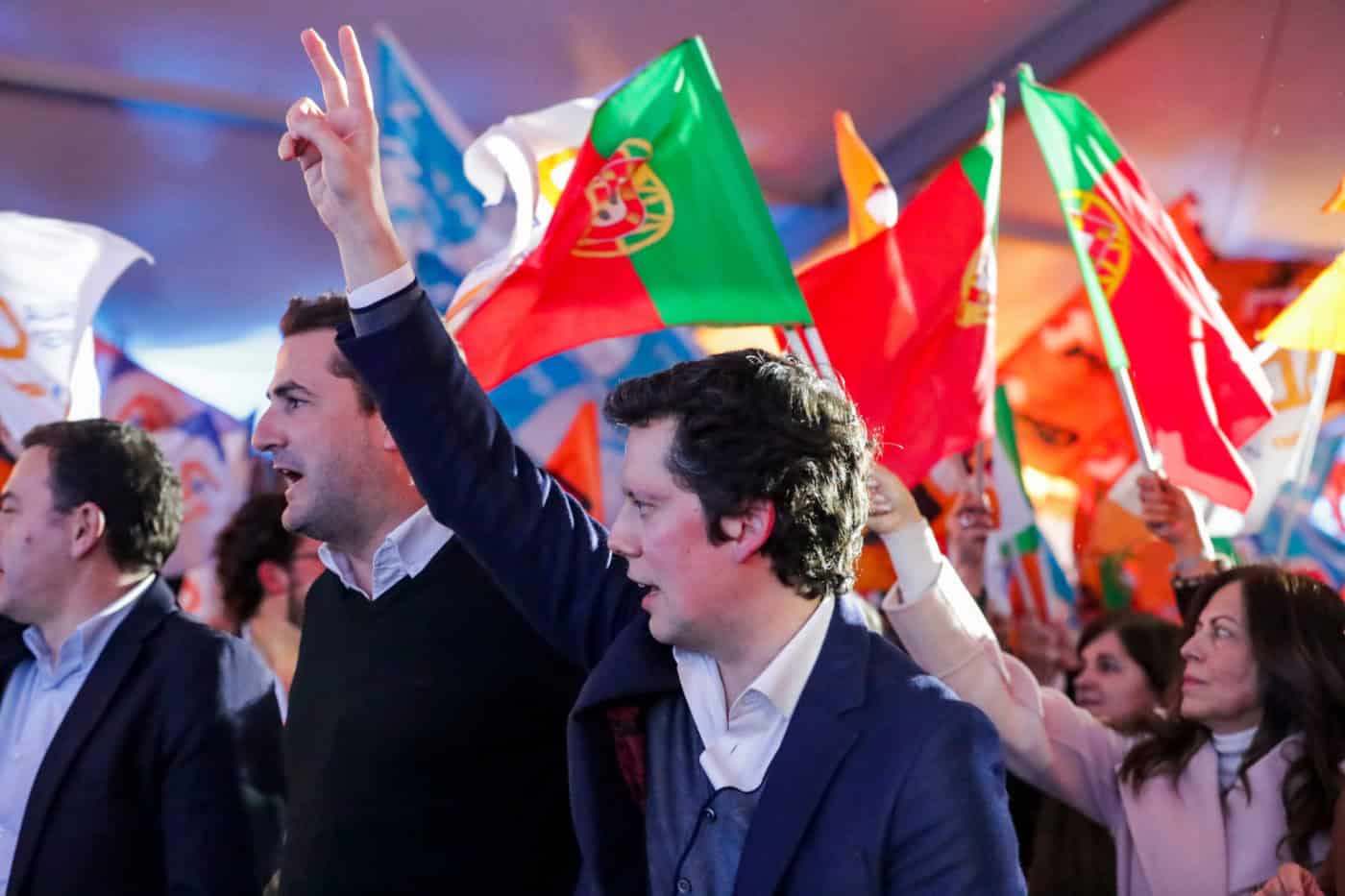 Carlos Eduardo Reis convidado pelo PSD a suspender mandato de deputado