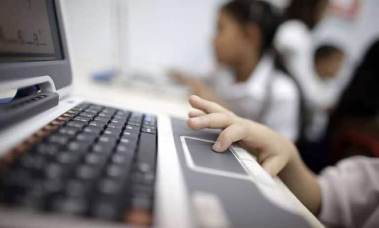 Ministério acredita que escolas estão preparadas para as provas digitais