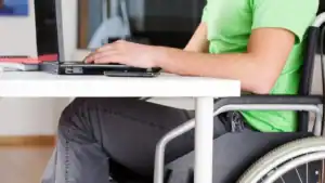 Partidos reconhecem avanços, mas pedem medidas para garantir igualdade no ensino superior&nbsp;