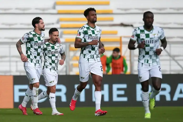 Moreirense regressa às vitórias dois meses depois com ‘hat-trick’ de Alanzinho