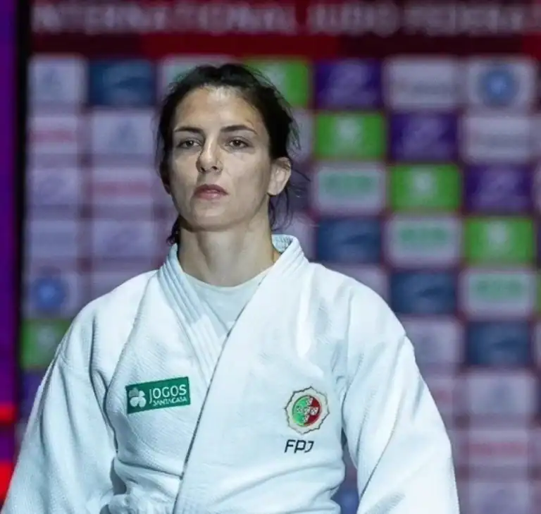 Judoca Bárbara Timo conquista prata em Varsóvia e Otari Kvantidze bronze