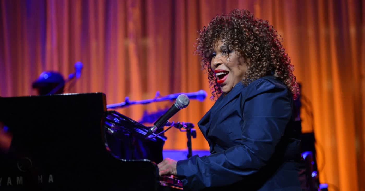 Morreu a cantora de R&B Roberta Flack