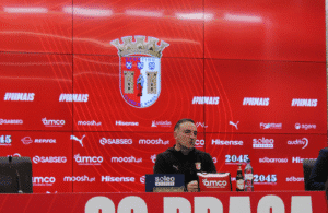 Carlos Carvalhal quer o SC Braga “humilde e com os pés no chão” para vencer na Luz
