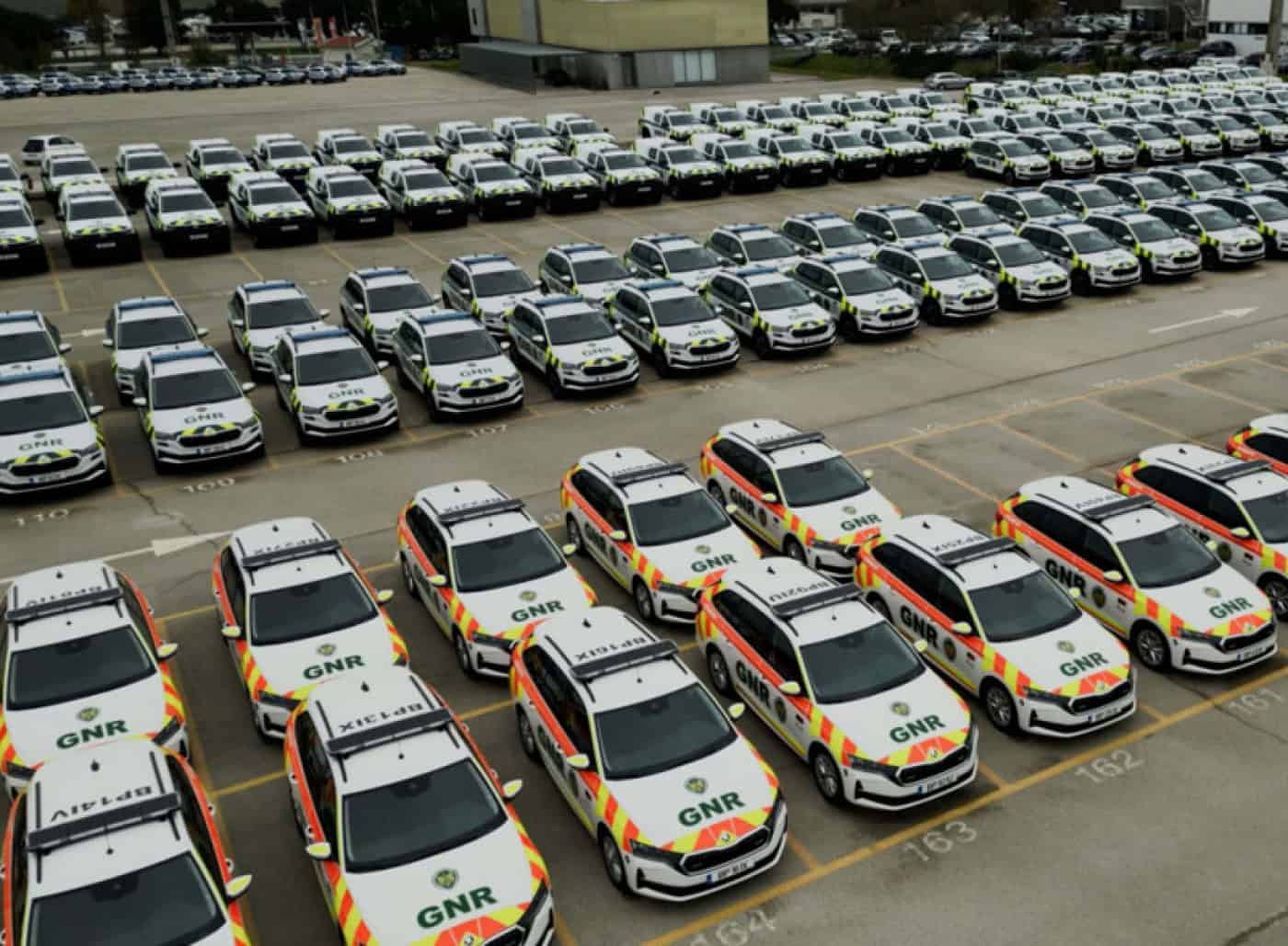 Governo aprova 20 milhões de euros para aquisição de 655 viaturas para PSP e GNR