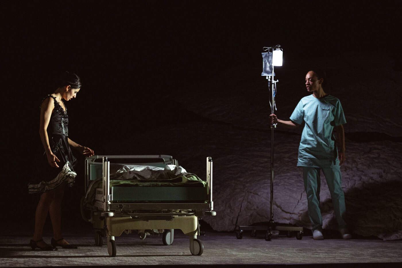 Após a estreia mundial em Gent, Tiago Rodrigues traz ‘No Yogurt for the Dead’ para Braga