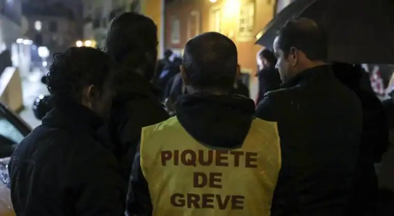 Greve da Administração Local pode afetar escolas e recolha de lixo