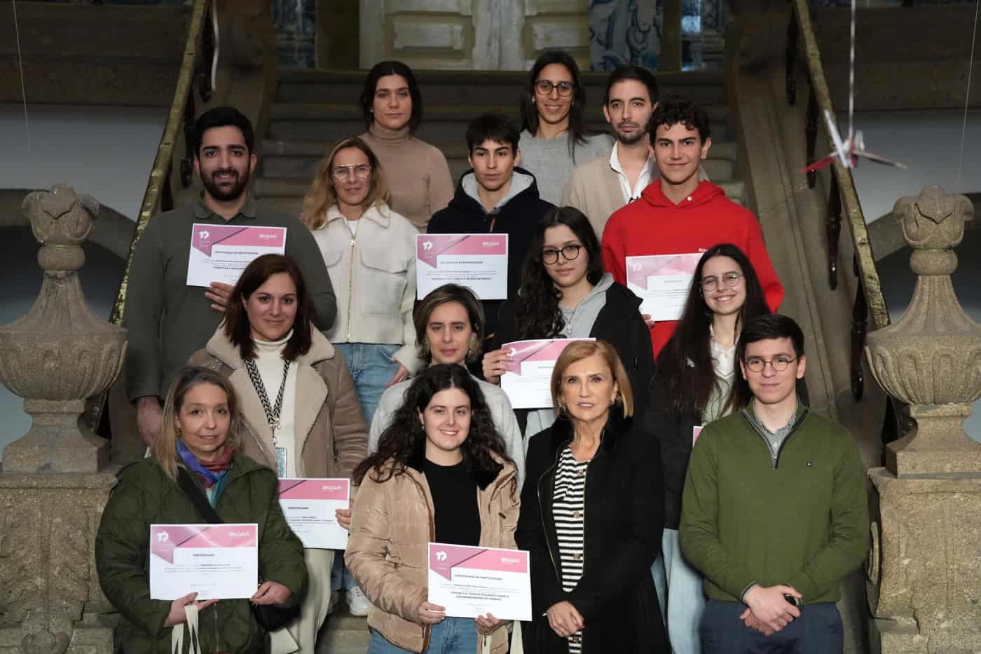 Projeto para revitalizar espaços exteriores da Escola D.Maria II vence OPJ