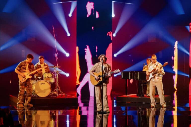 Os NAPA venceram o Festival da Canção e vão representar Portugal na Eurovisão