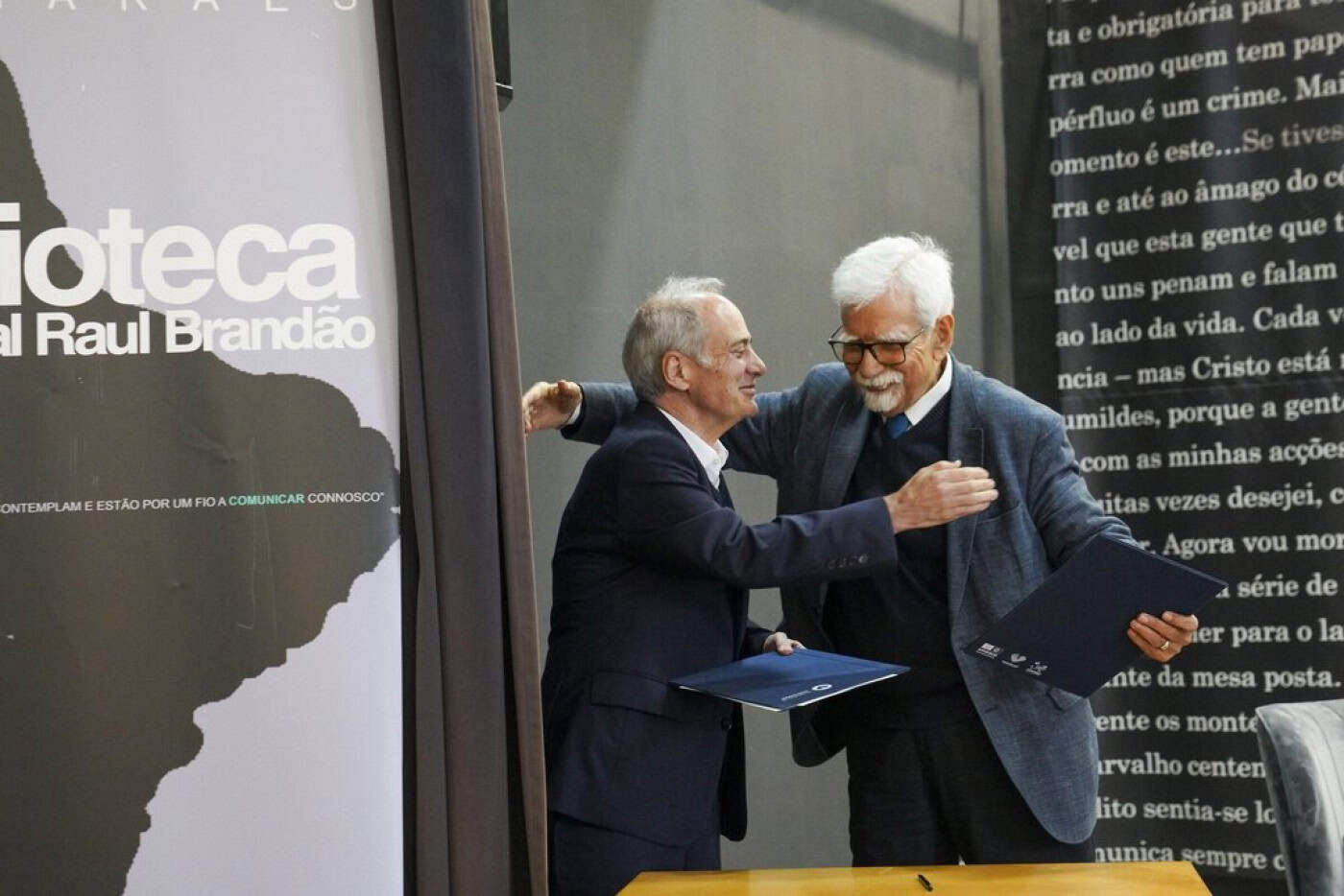 Guimarães e Associação Portuguesa de Escritores criam Grande Prémio de Poesia Gil Vicente