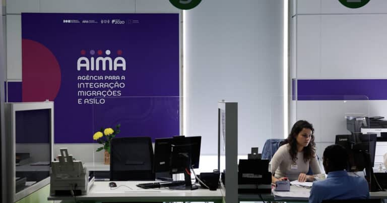 Guimarães. Serviço de atendimento da AIMA em Guimarães começou esta segunda-feira