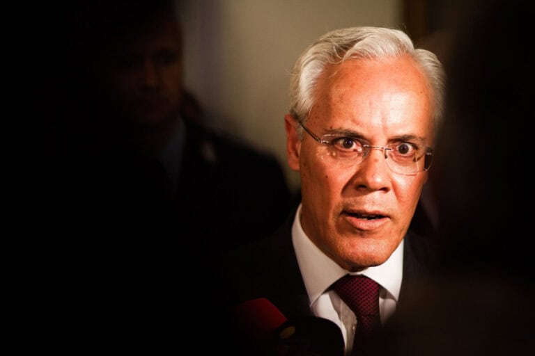 Morreu Miguel Macedo