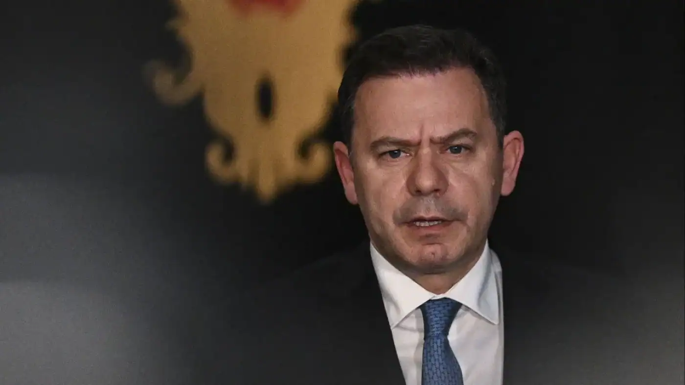 Montenegro confirma providência cautelar contra o Chega por causa de cartazes